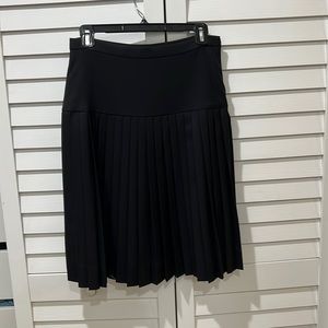 JCREW Super 120s black pleated skirt size 2